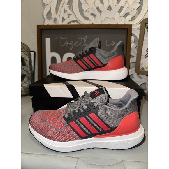 adidas Other - Adidas Big Kids' adidas Ultradream DNA Shoes Size 5.5 Red Heather Gray